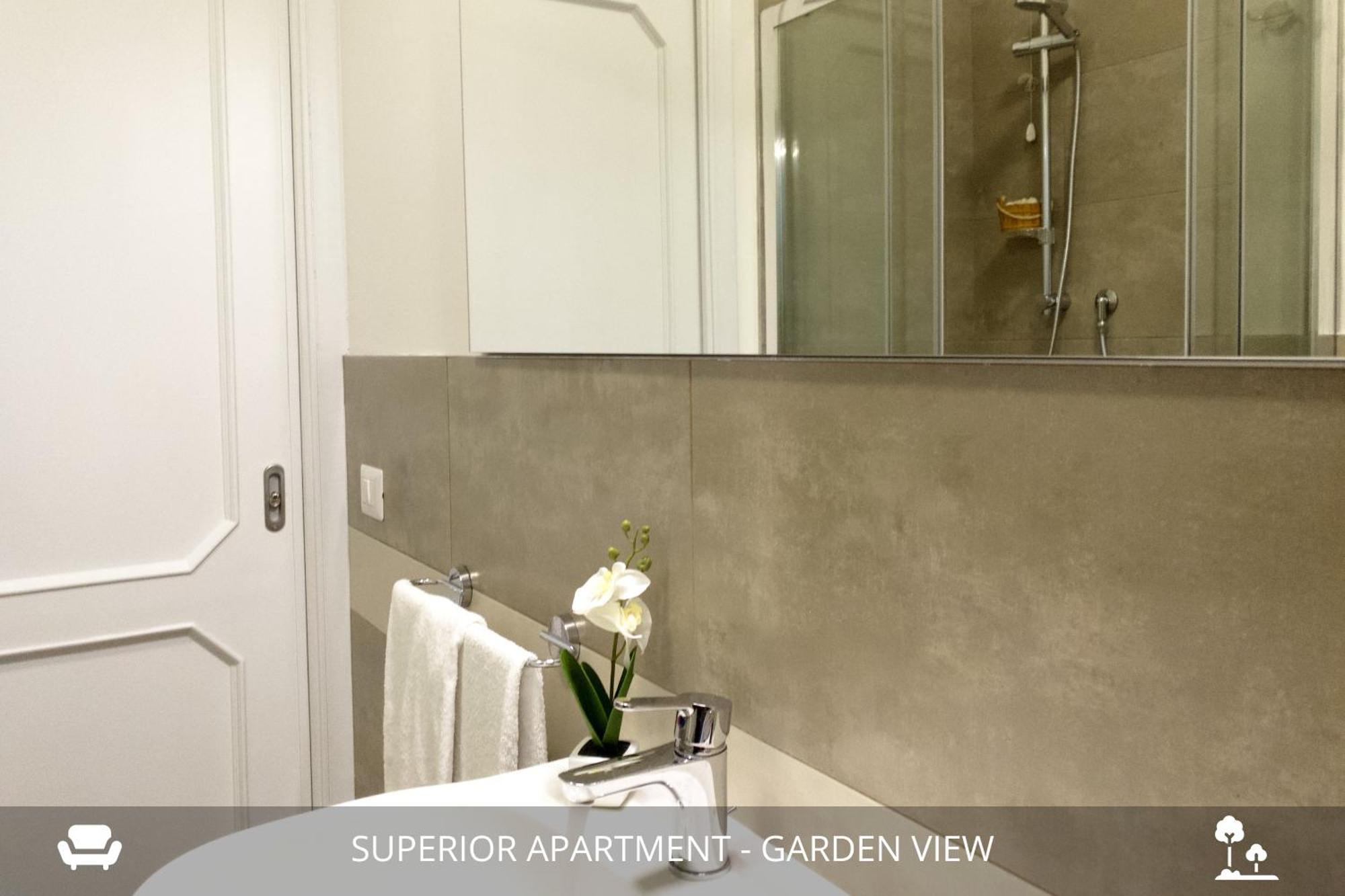 Homey Experience - Design Apartments Golfo Aranci Bagian luar foto