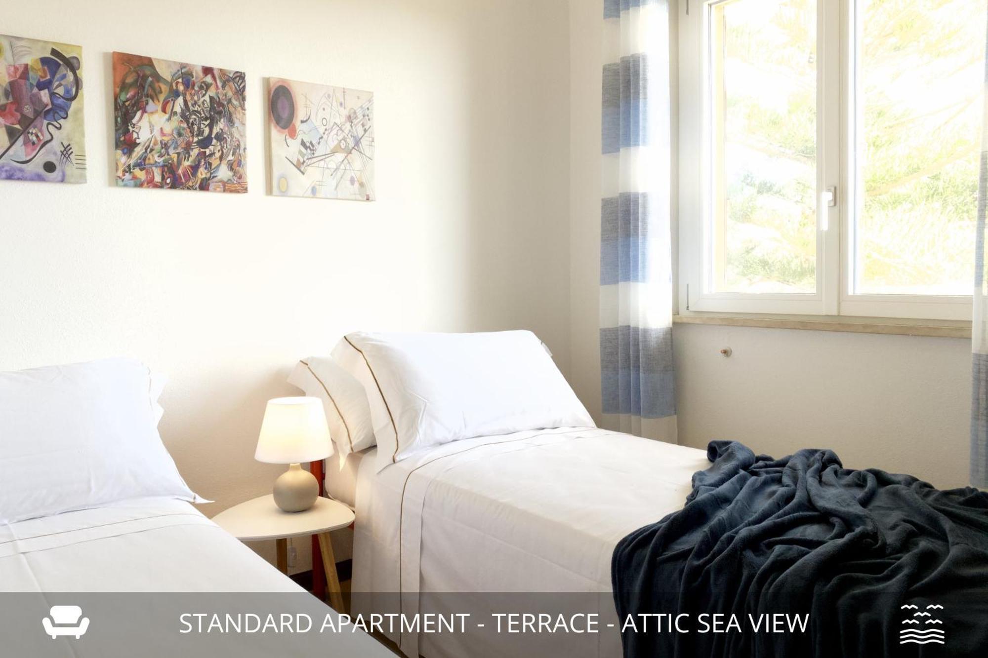 Homey Experience - Design Apartments Golfo Aranci Bagian luar foto